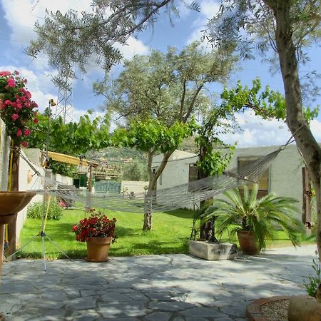 Casa Vacanze Borgo Borghese Sant'Alessio Siculo Luaran gambar