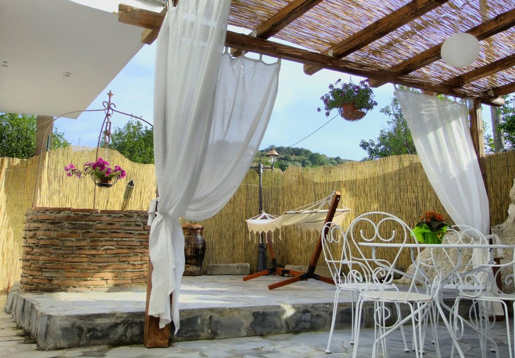 Casa Vacanze Borgo Borghese Sant'Alessio Siculo Bilik gambar