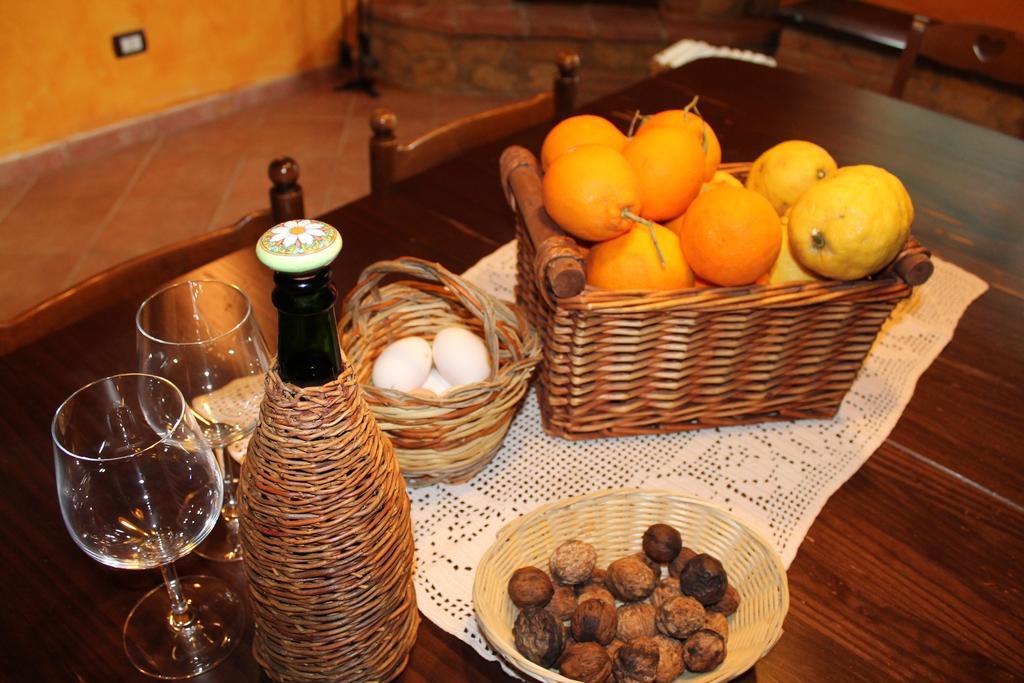 Casa Vacanze Borgo Borghese Sant'Alessio Siculo Luaran gambar